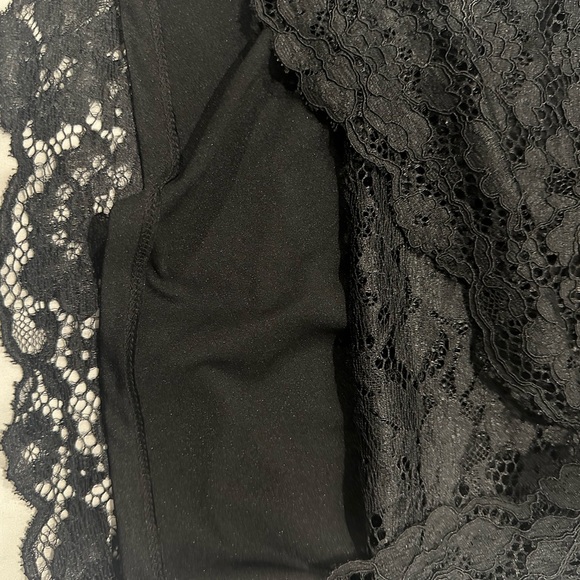 Lace blouse - Picture 4 of 4
